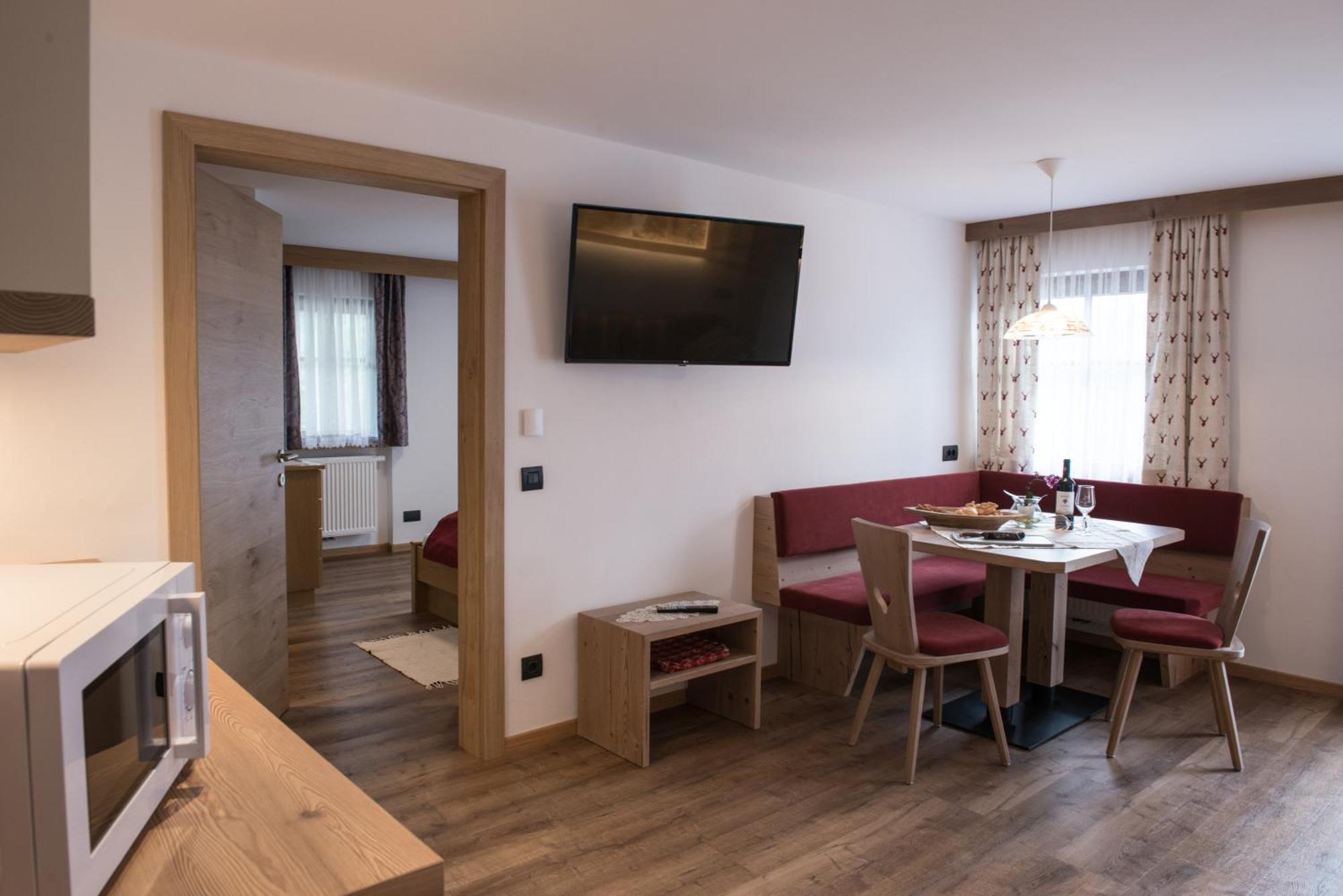 Da Kathi Aparthotel Сан Кандидо Екстериор снимка