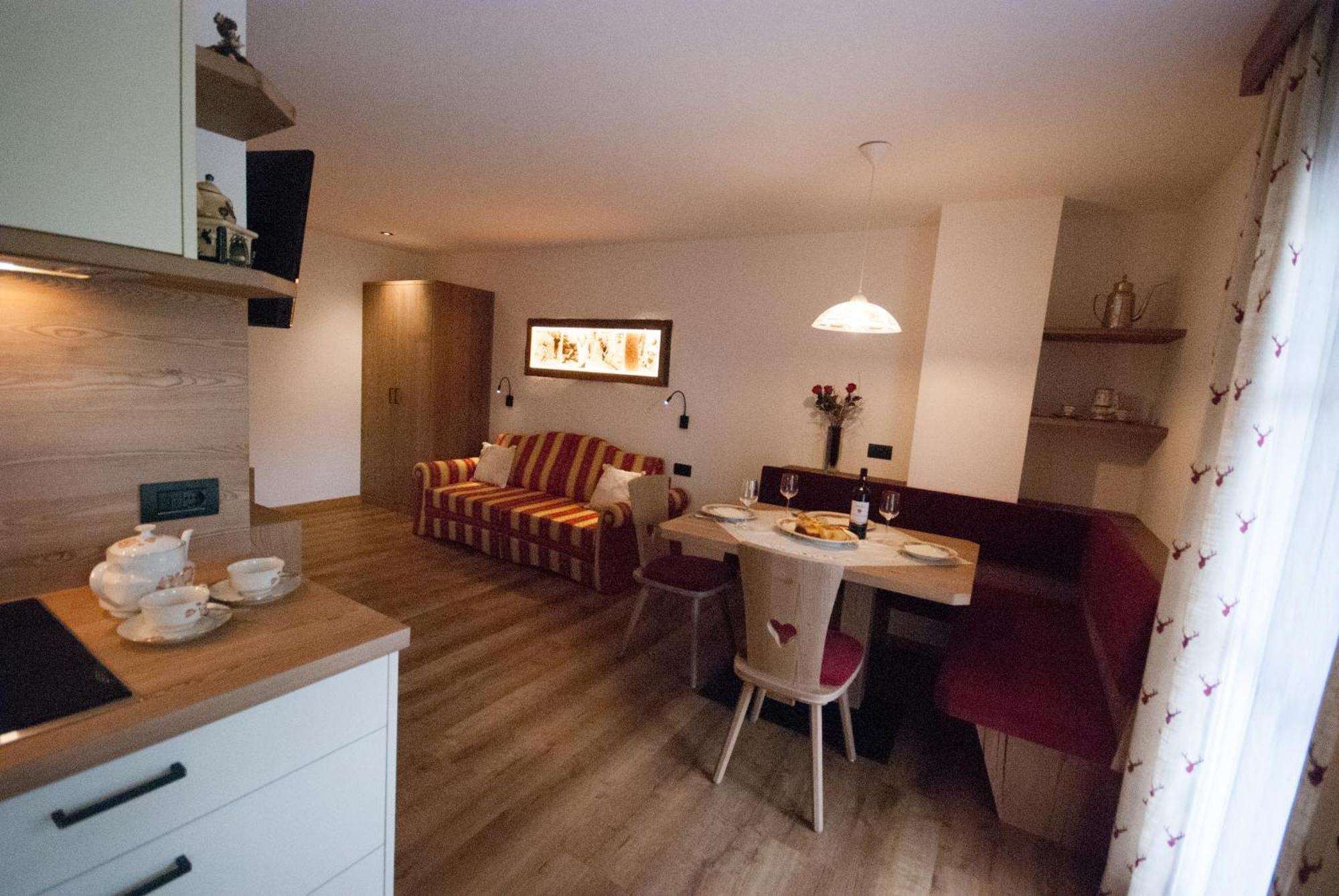 Da Kathi Aparthotel Сан Кандидо Екстериор снимка